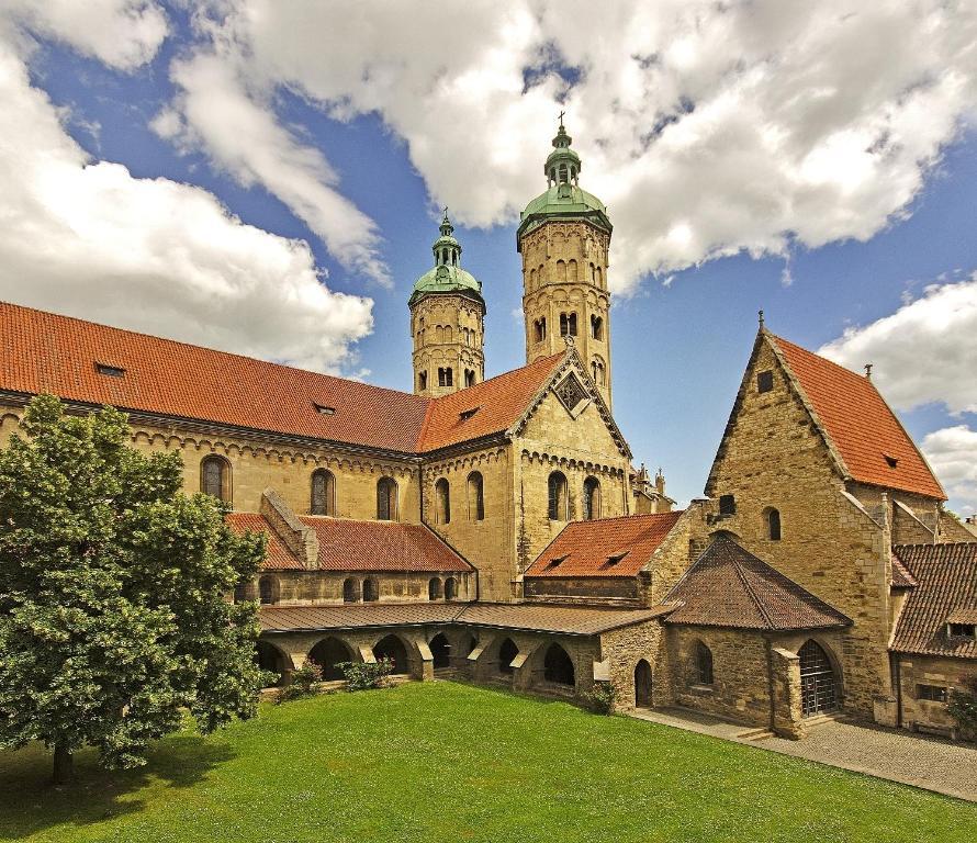 Pension Onkel Ernst Naumburg  Exterior photo